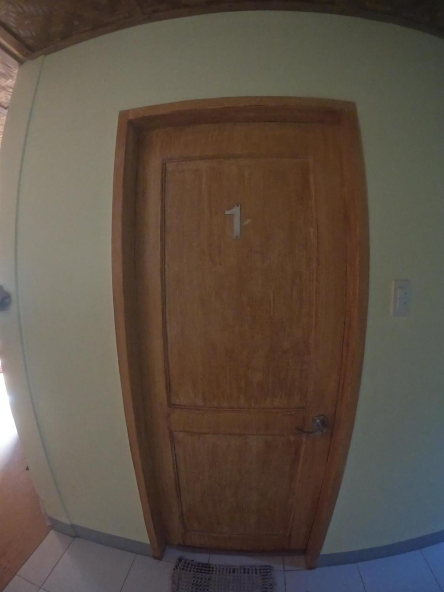 Edgar's Guest House Moalboal Chambre photo